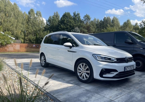 Volkswagen Touran cena 106500 przebieg: 75500, rok produkcji 2019 z Mszczonów małe 106